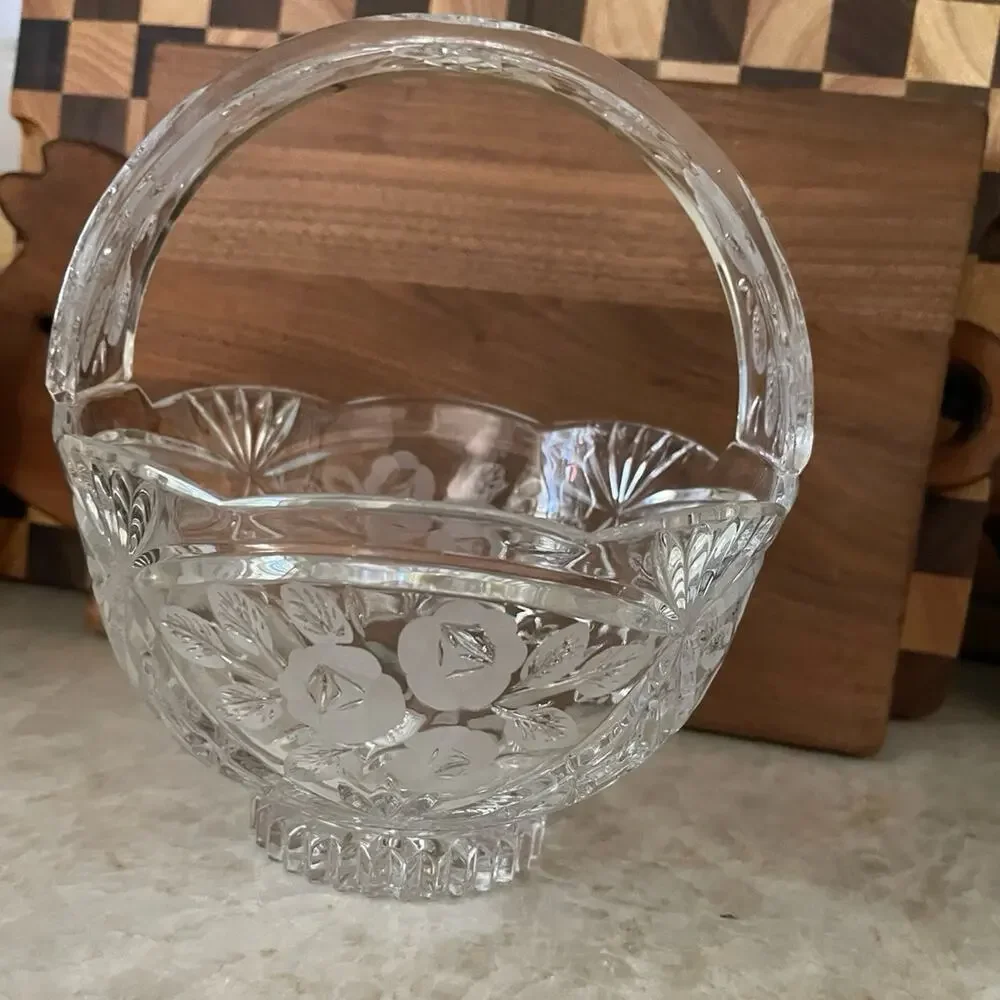 Fifth Avenue “Tivoli garden “ Crystal Bowl floral etching